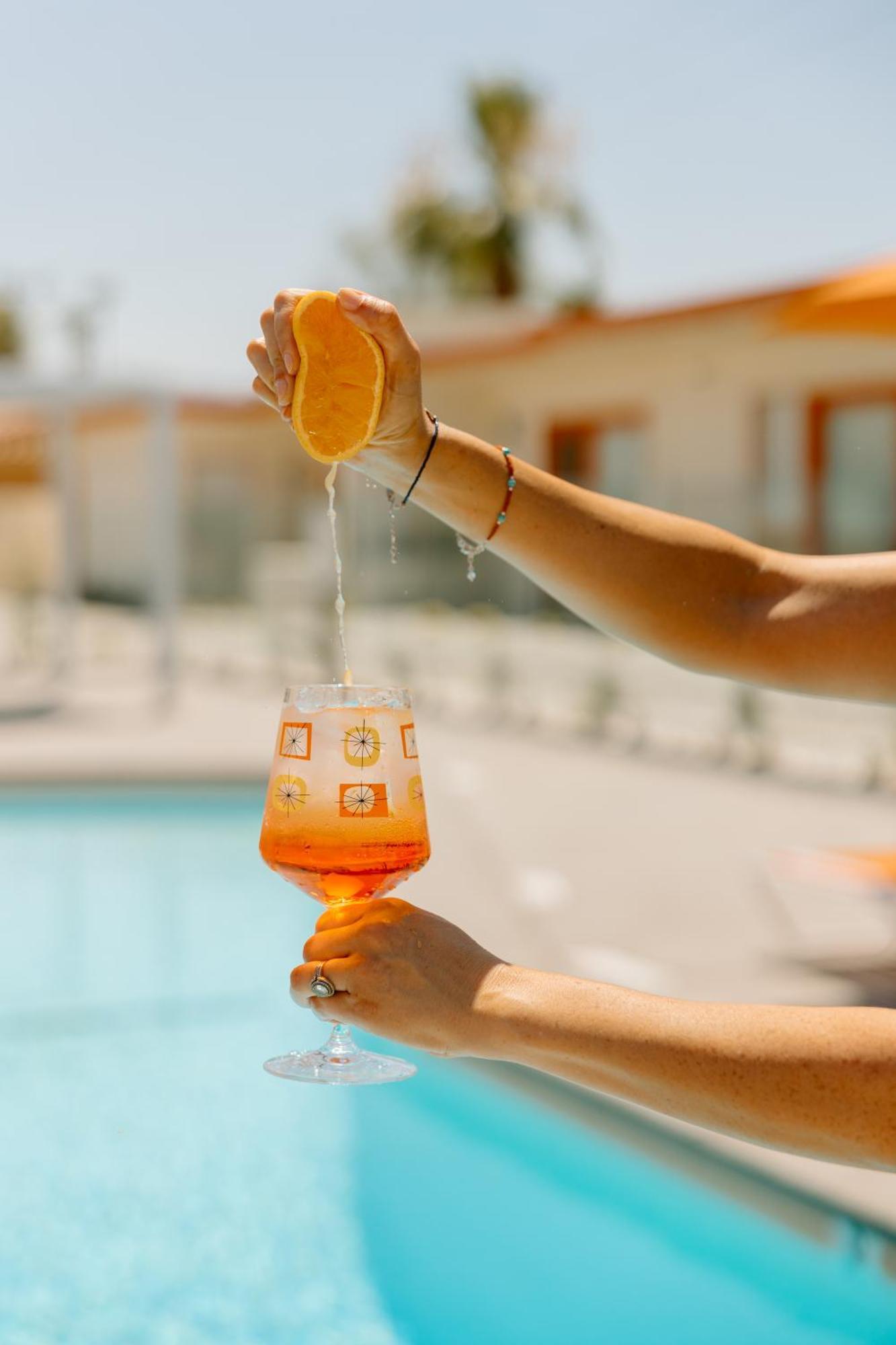 Mojave Resort - Adults Only อเมริกา ภายนอก รูปภาพ